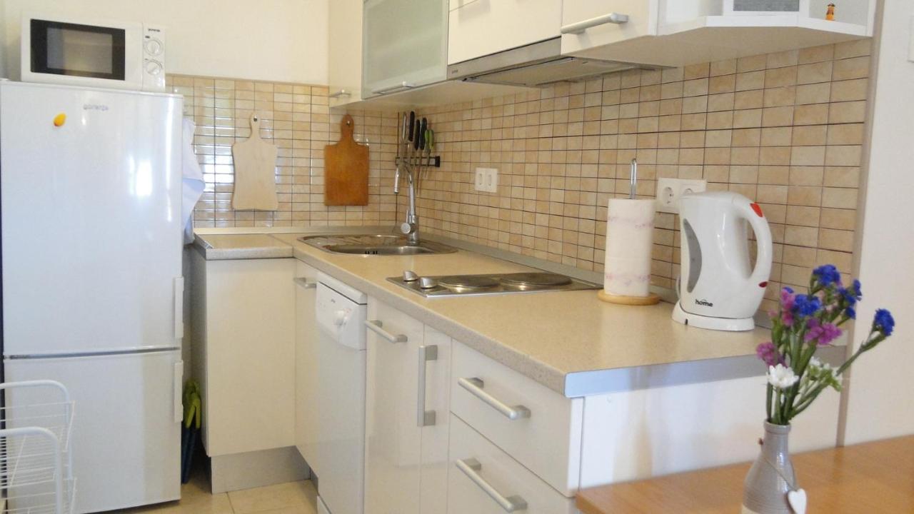 Holiday Home Apartment Tedo Клек Экстерьер фото