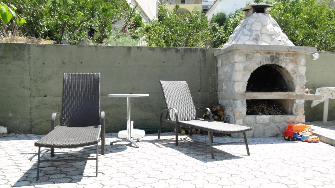 Holiday Home Apartment Tedo Клек Экстерьер фото