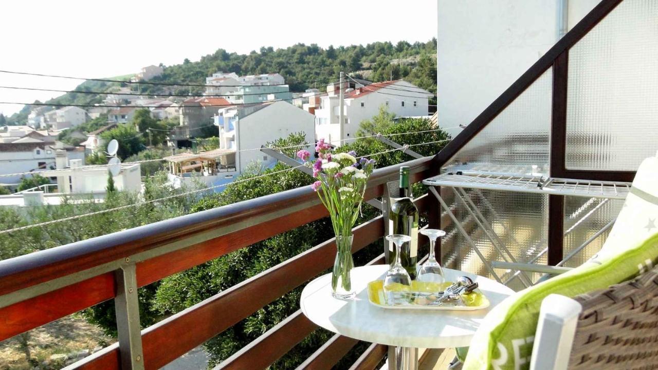 Holiday Home Apartment Tedo Клек Экстерьер фото
