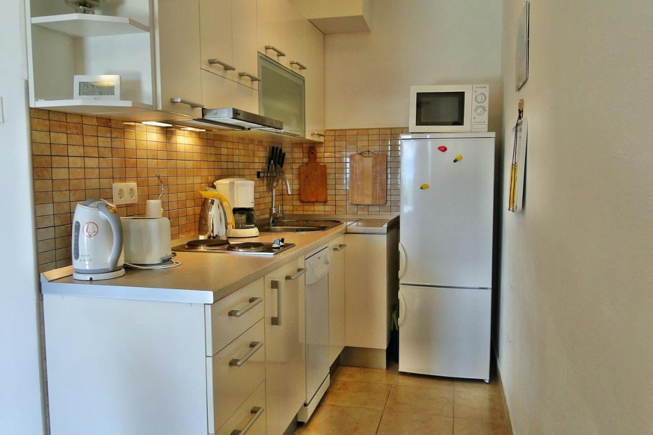 Holiday Home Apartment Tedo Клек Экстерьер фото