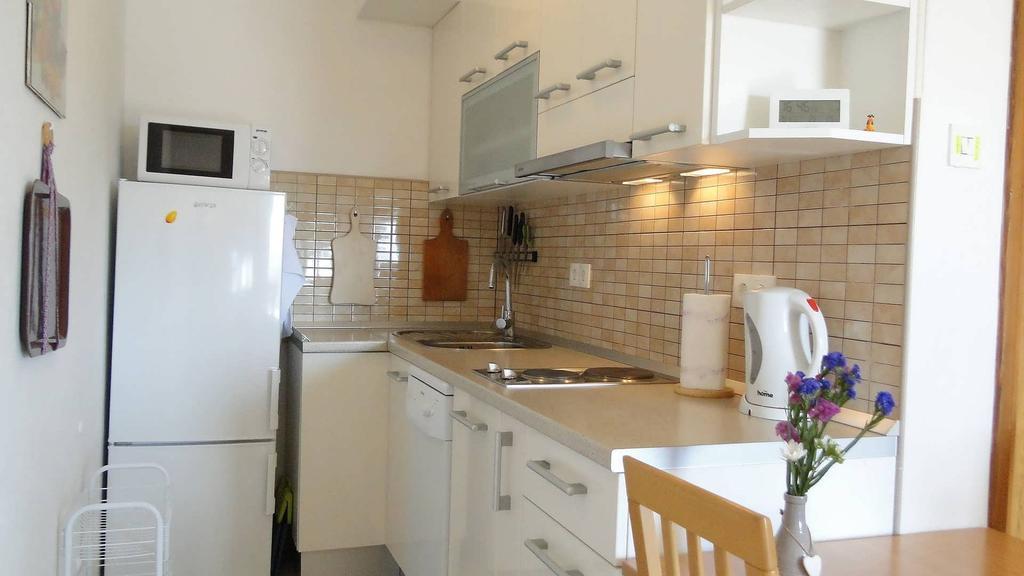 Holiday Home Apartment Tedo Клек Экстерьер фото