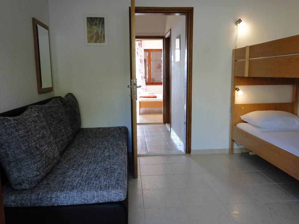 Holiday Home Apartment Tedo Клек Экстерьер фото