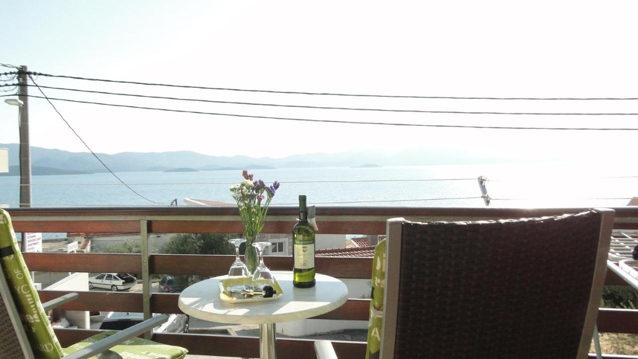 Holiday Home Apartment Tedo Клек Экстерьер фото